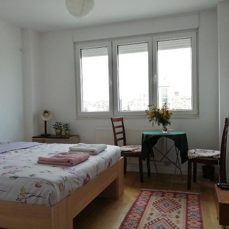 Super Central & Panoramic Nick'S Apartment Pristina Exteriör bild